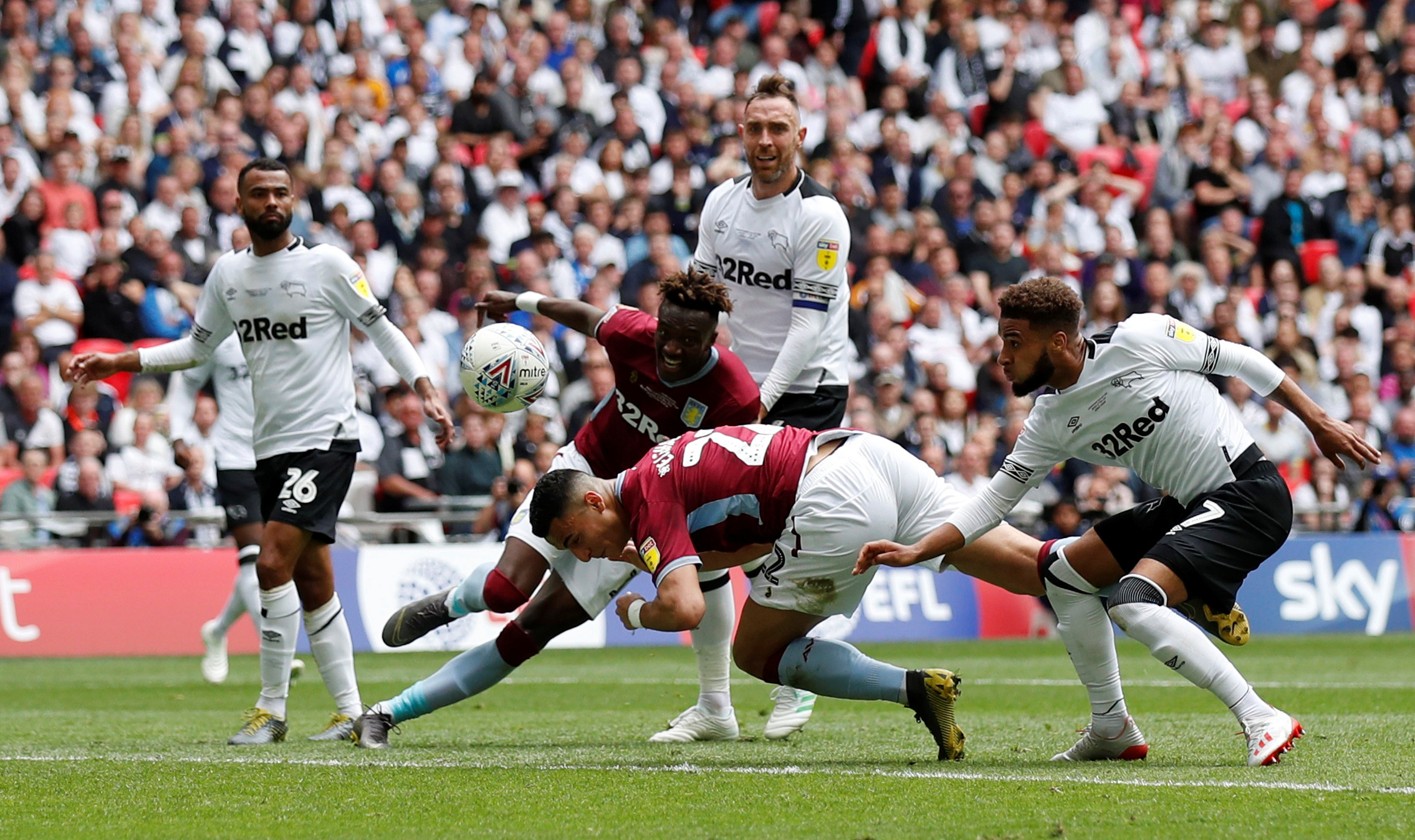 金与长期收 金与长期收